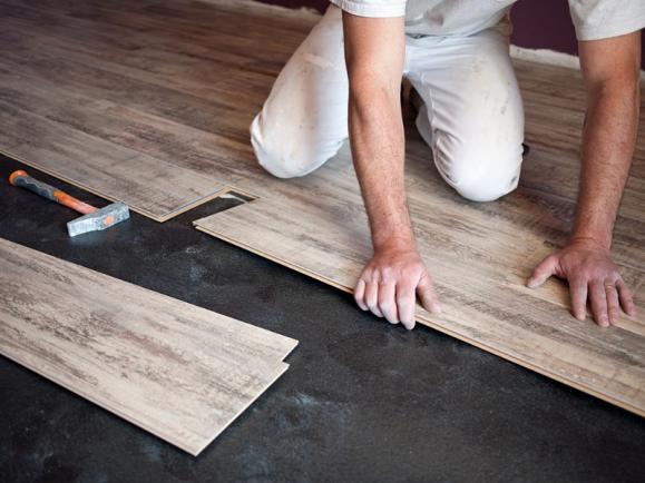 Poseur de parquet